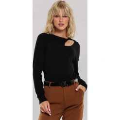 Czarny Sweter Jamie. Czarne swetry damskie other, s, bez wzorów, z dzianiny, casualowe, z długim rękawem, długie, bez kaptura. Za 69,99 zł.