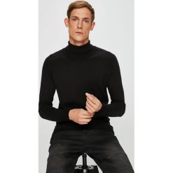 Medicine - Sweter Under The City. Czarne swetry męskie MEDICINE, xxl, bez wzorów, z bawełny. W wyprzedaży za 79,90 zł.
