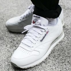 Buty Reebok Classic Leather "White" (2214). Białe buty sportowe męskie Reebok, ze skóry, bez zapięcia, reebok classic. Za 284,99 zł.