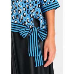 Tuniki damskie: Aaiko MARDI STRIPE Tunika divine blue