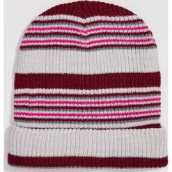 Czapka beanie w paski - Wielobarwny. Czapki damskie Sinsay, w paski. W wyprzedaży za 4,99 zł.
