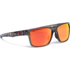 Okulary przeciwsłoneczne OAKLEY - Crossrange OO9361-1257 Grey Smoke/Prizm Ruby. Szare okulary przeciwsłoneczne męskie marki Oakley, z tworzywa sztucznego. W wyprzedaży za 579,00 zł.