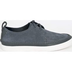 Clarks - Półbuty. Niebieskie półbuty męskie marki Clarks, na co dzień, ze skóry, na sznurówki. W wyprzedaży za 259,90 zł.