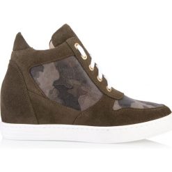 Sneakersy zielone moro. Zielone sneakersy damskie Arturo Vicci, ze skóry. Za 239,20 zł.