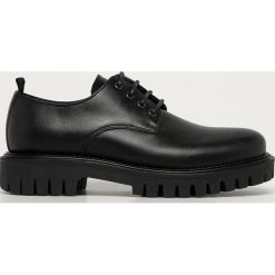Tommy Hilfiger - Półbuty skórzane. Czarne mokasyny męskie TOMMY HILFIGER, ze skóry, casualowe, z okrągłym noskiem. Za 799,90 zł.