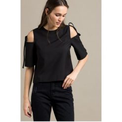 Missguided - Top. Czarne bluzki damskie marki Missguided, bez wzorów, z elastanu, z okrągłym kołnierzem. W wyprzedaży za 39,90 zł.