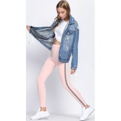 Jasnoróżowe Legginsy About Love. Czarne legginsy marki Born2be, l. Za 24,99 zł.