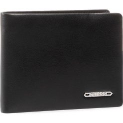 Duży Portfel Męski GUESS - Tyler Slg SM2663 LEA24 BLA. Czarne portfele męskie Guess, z aplikacjami, ze skóry. Za 299,00 zł.