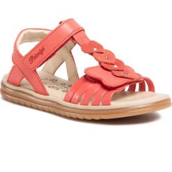 Sandały PRIMIGI - 5429722 S Kiss. Czerwone sandały dziewczęce Primigi, z zamszu, bez zapięcia. Za 259,00 zł.