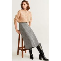 Mango - Spódnica Harry. Szare spódniczki damskie Mango, do pracy, s, bez wzorów, z elastanu, biznesowe, z podwyższonym stanem, midi, rozkloszowane. Za 119,90 zł.