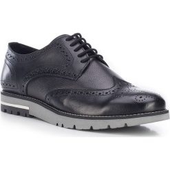 Buty męskie. Czarne półbuty męskie Wittchen, na imprezę, bez wzorów, ze skóry, eleganckie, bez zapięcia. W wyprzedaży za 299,90 zł.