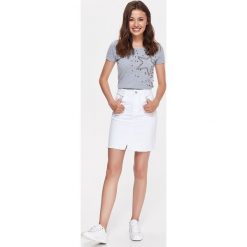 T-SHIRT DAMSKI Z OZDOBNYMI KORALIKAMI. Szare bluzki damskie marki TROLL, xl, z aplikacjami, z bawełny, z okrągłym kołnierzem. W wyprzedaży za 29,99 zł.