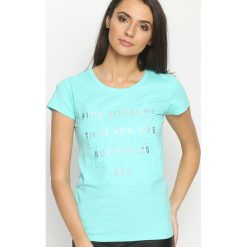 T-shirty damskie: Miętowy T-shirt Perfect Style