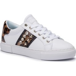 Sneakersy GUESS - Glitzy FL8GLY LEA12 WHITE. Białe półbuty damskie Guess, ze skóry ekologicznej. W wyprzedaży za 249,00 zł.