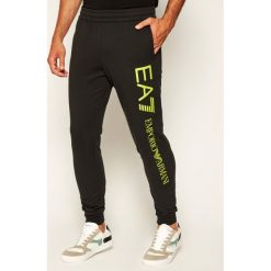 Spodnie dresowe EA7 Emporio Armani 8NPPC3 PJ05Z 1202. Czarne jeansy męskie EA7 Emporio Armani, xxl, bez wzorów. W wyprzedaży za 289,00 zł.