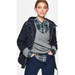 Parka z kapturem - Granatowy. Niebieskie parki męskie marki Cropp, l. W wyprzedaży za 199,99 zł.