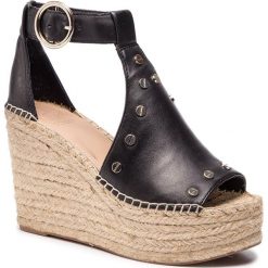 Sandały GUESS - Karien FL6KEN LEA04 BLACK. Czarne espadryle damskie marki Guess, z aplikacjami, ze skóry, bez obcasa, na koturnie. Za 729,00 zł.