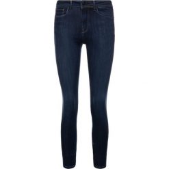 Jeansy Skinny Fit Pepe Jeans Cher High PL203384. Niebieskie rurki damskie Pepe Jeans, bez wzorów, z jeansu. W wyprzedaży za 229,00 zł.