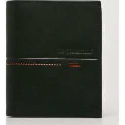 VIP COLLECTION - Portfel skórzany Beverly Hils 90. Czarne portfele męskie marki VIP COLLECTION, bez wzorów, ze skóry. W wyprzedaży za 139,90 zł.