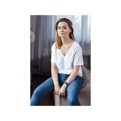 T-shirt Basic White. Białe t-shirty damskie Hello rabbit, bez wzorów, z bawełny, z dekoltem na plecach. Za 129,00 zł.