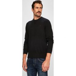 Diesel - Sweter. Niebieskie swetry męskie Diesel, s, bez wzorów, z bawełny, z okrągłym kołnierzem, bez kaptura. W wyprzedaży za 359,90 zł.