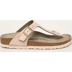 Birkenstock - Japonki skórzane Gizeh VL. Różowe klapki damskie Birkenstock, bez wzorów, ze skóry, bez obcasa, na obcasie. Za 349,90 zł.
