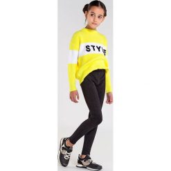 Mayoral - Legginsy dziecięce 128-167 cm. Niebieskie spodnie dziewczęce Mayoral, bez wzorów, z elastanu. Za 79,90 zł.