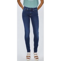 Levi's - Jeansy 711. Brązowe boyfriendy damskie Levi's®, z bawełny. Za 399,90 zł.
