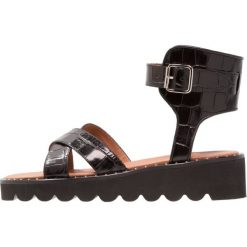 Rzymianki damskie: Whistles KINGLY STUDDED Sandały na platformie black