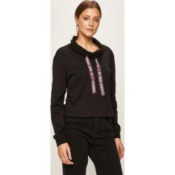 Armani Exchange - Bluza. Czarne bluzy damskie Armani Exchange, s, bez wzorów, z elastanu, bez rękawów, bez kaptura. W wyprzedaży za 269,90 zł.