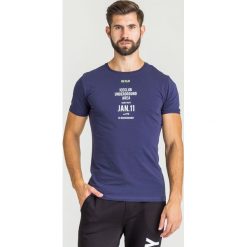 T-SHIRT Ice Play. Niebieskie t-shirty męskie xxl, z nadrukiem, z elastanu, z okrągłym kołnierzem. Za 104,50 zł.