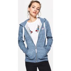 Rozpinana bluza z kapturem - Granatowy. Niebieskie bluzy damskie Cropp, s, bez wzorów, z kapturem, bez rękawów, z kapturem. Za 89,99 zł.
