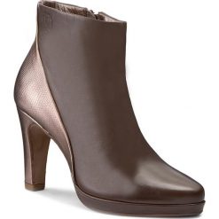 Buty zimowe damskie: Botki BUGATTI - V7933-1 Nude 659