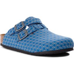 Klapki BIRKENSTOCK - Kay Kids 1011407 Reflective Cube Blue. Niebieskie sandały chłopięce Birkenstock, ze skóry, bez zapięcia. W wyprzedaży za 189,00 zł.