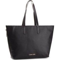 Torebka CALVIN KLEIN - Drive Shopper K60K604460 001. Brązowe shopper bag damskie marki bonprix, w kolorowe wzory, z nadrukiem. Za 699,00 zł.