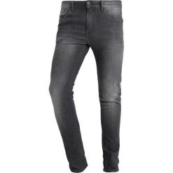 Casual Friday Jeans Skinny Fit ebony. Szare jeansy męskie relaxed fit marki Casual Friday. Za 339,00 zł.