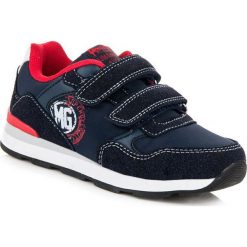 CHŁOPIĘCE BUTY SPORTOWE AMERICAN - odcienie niebieskiego. Niebieskie buty chłopięce sportowe marki American CLUB. Za 69,90 zł.