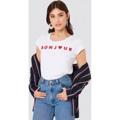 T-shirty damskie: French Connection T-shirt Bonjour – White