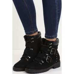 Buty zimowe damskie: Czarne Botki Too Late