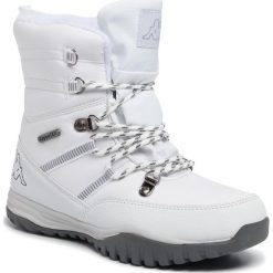 Śniegowce KAPPA - Balto Tex 242364 White/Grey 1016. Białe kozaki damskie Kappa, na zimę, ze skóry ekologicznej, na niskim obcasie, bez zapięcia. W wyprzedaży za 189,00 zł.
