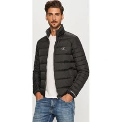 Calvin Klein Jeans - Kurtka puchowa. Czarne płaszcze męskie Calvin Klein Jeans, s, bez wzorów, z poliesteru, krótkie, bez kaptura. Za 849,90 zł.