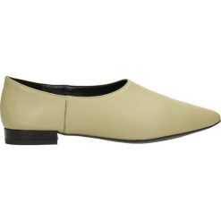 Mokasyny AI. Pomarańczowe mokasyny damskie marki Gino Rossi, ze skóry, eleganckie. Za 149,90 zł.