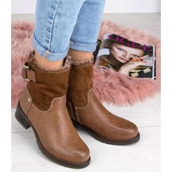 Botki damskie Foreverfolie F2805 Brązowe. Pomarańczowe botki damskie Foreverfolie, z tworzywa sztucznego, klasyczne, na niskim obcasie, na obcasie, bez zapięcia. Za 139,00 zł.