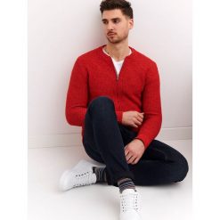 Sweter rozpinany typu bomber. Pomarańczowe swetry męskie Top Secret, na lato, xl, bez wzorów, z dzianiny, eleganckie. W wyprzedaży za 49,99 zł.