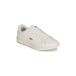 Buty Lacoste CARNABY EVO 119 3. Białe trampki i tenisówki damskie Lacoste, bez wzorów, bez zapięcia. Za 307,30 zł.