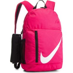 Plecak NIKE - BA5405 622. Różowe plecaki męskie Nike, bez wzorów, z materiału, sportowe. Za 99,00 zł.