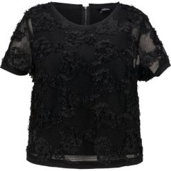 City Chic TOP FLOWER GARDEN Tshirt z nadrukiem black. Czarne t-shirty damskie City Chic, z nadrukiem, z materiału. W wyprzedaży za 174,30 zł.