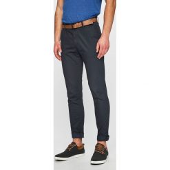 Tom Tailor Denim - Spodnie. Niebieskie chinosy męskie marki TOM TAILOR DENIM, w paski, z elastanu. Za 219,90 zł.