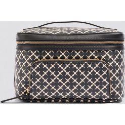 Kosmetyczki damskie: By Malene Birger Kosmetyczka Ysatian – Black