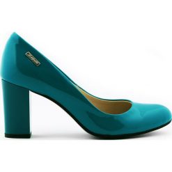 Lakierowane czółenka na słupku - skóra naturalna - model 042 - kolor turkusowy lakier. Niebieskie czółenka damskie Zapato, na co dzień, bez wzorów, z jeansu, z okrągłym noskiem, bez obcasa, na obcasie. W wyprzedaży za 179,40 zł.